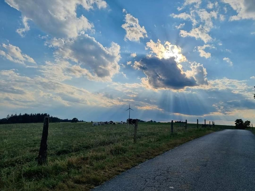 soleil-nuages Forzée.jpg